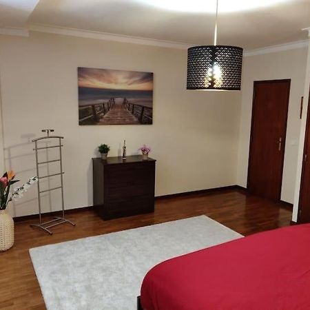 Guestready - Charming Accents Near The Beach Apartment Sesimbra Luaran gambar