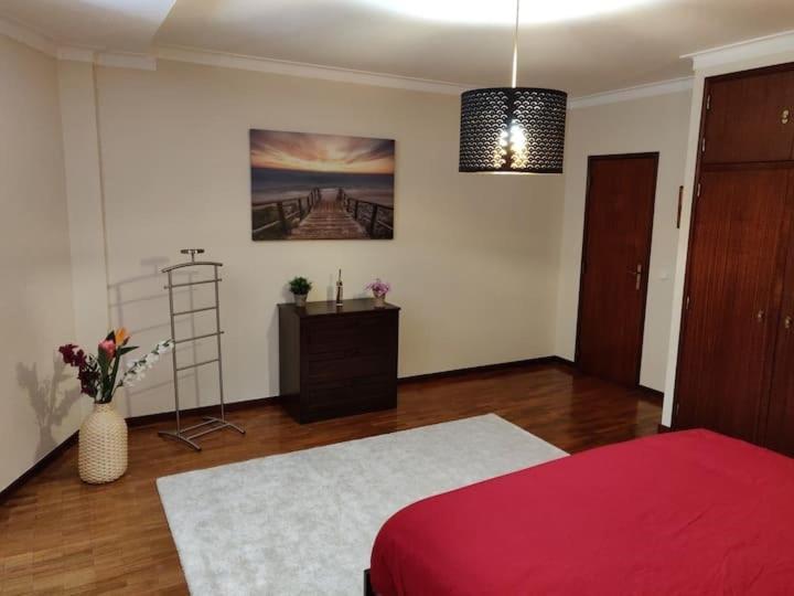 Guestready - Charming Accents Near The Beach Apartment Sesimbra Luaran gambar